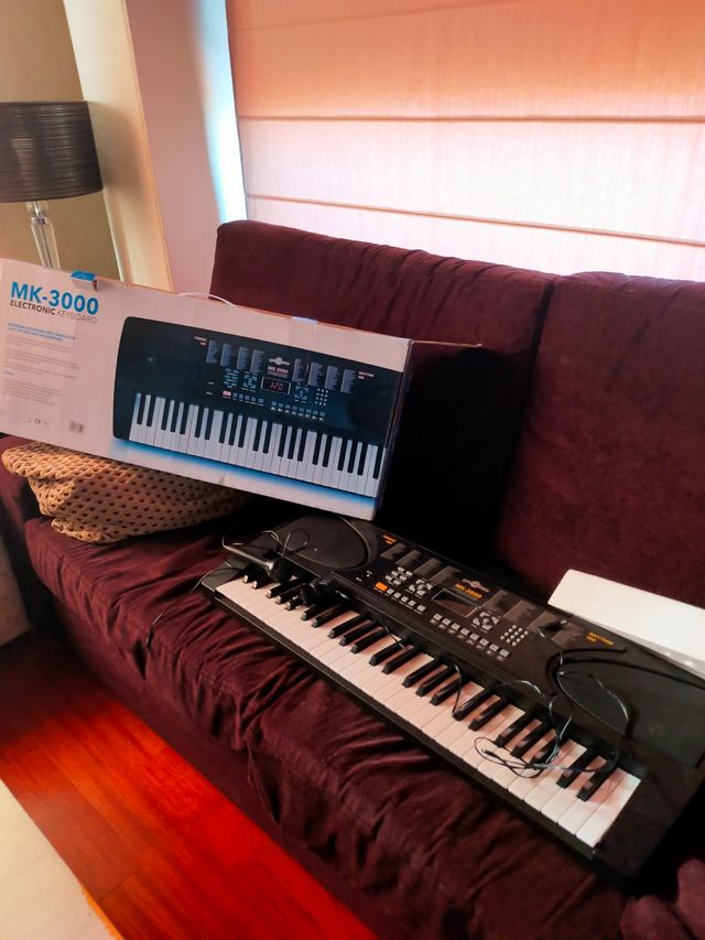 Teclado MK3000 Gear4music