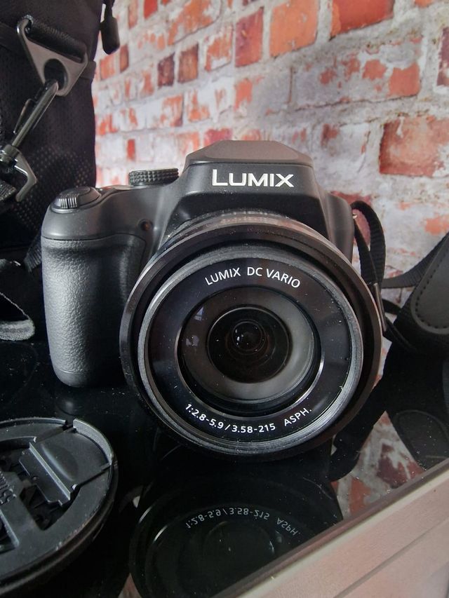 Panasonic Lumix DCFZ82 de segunda mano por 225 EUR en Colmenar Viejo