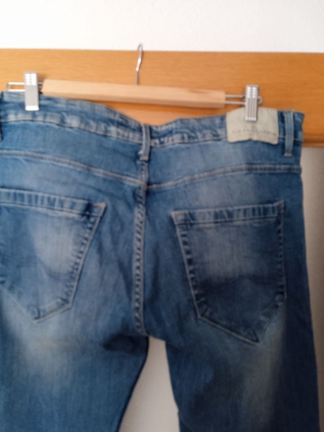 Vaquero talla 46 slim