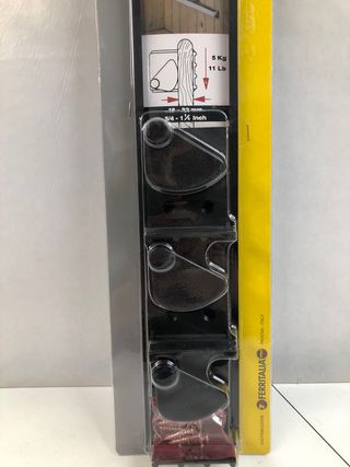 Portaherramientas o portaescobas mural