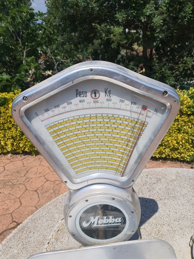 bascula antigua