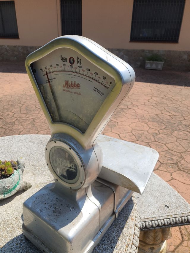 bascula antigua