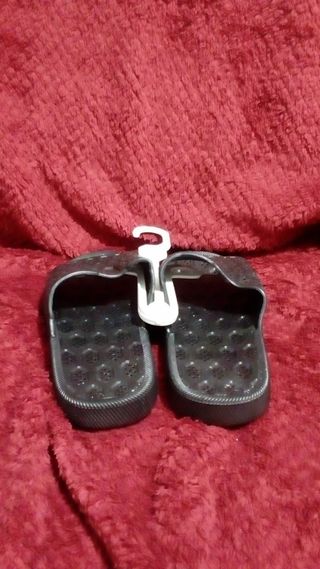 Chanclas nuevas n.40/41 negro