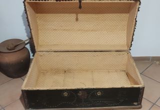 Antigüedades: Baúl de gran capacidad