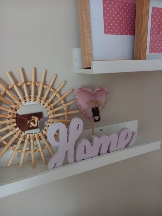 Corazón gordito, base y pie madera nuevo.