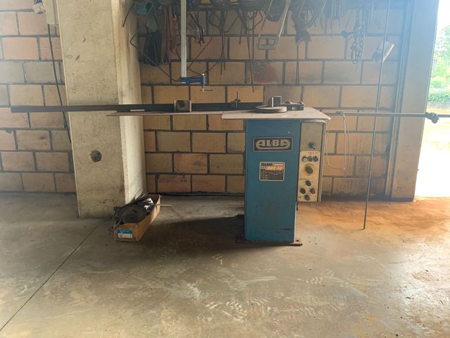 Dobladora de estribos ALBA DAE 16