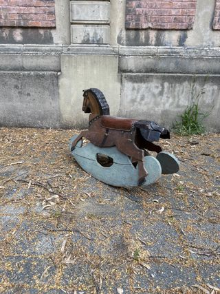 Caballo de madera pezzo da museo