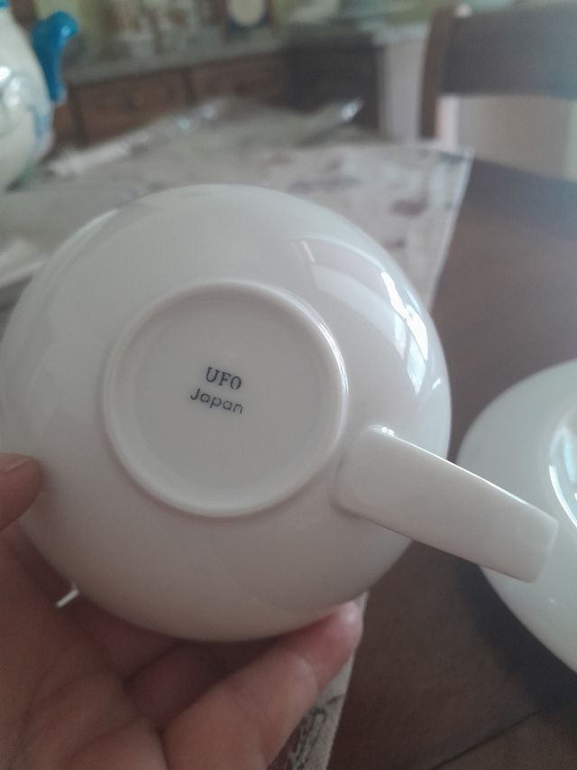 ceramica ufo giapponese