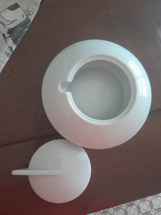 ceramica ufo giapponese