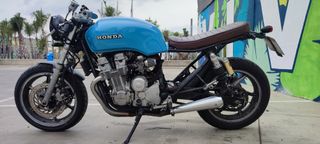 Honda CB750 Café Racer