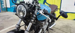 Honda CB750 Café Racer