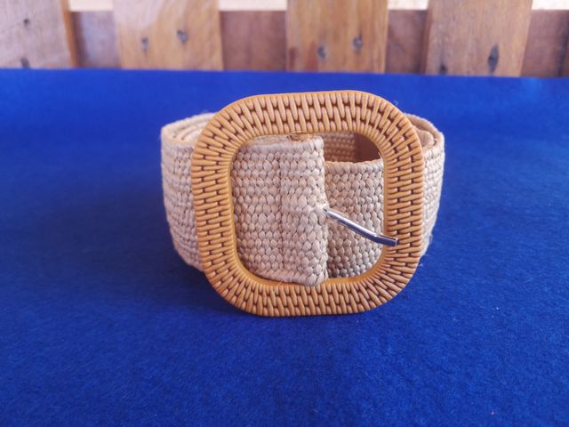 Cinturón tipo rafia elástico