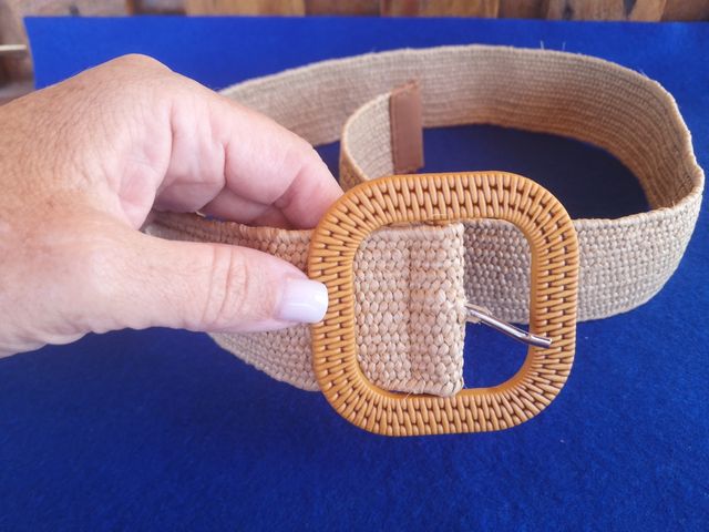 Cinturón tipo rafia elástico