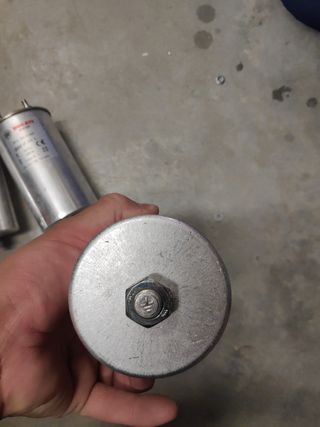 Condensador Ducati 200uF 400 Vdc