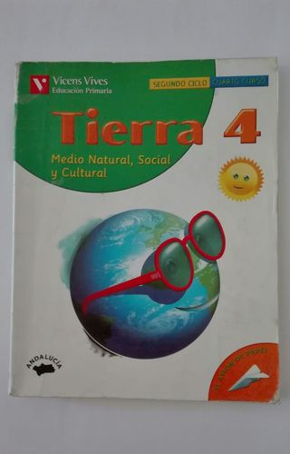 Libro con 4° Primaria 
