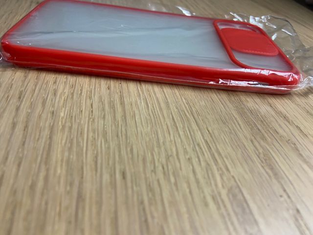 Custodia per iPhone 11 con cover sulla fotocamera