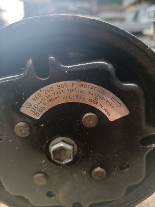 Compresor aire acondicionado Audi A4 2.4 (8E)