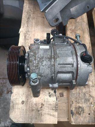 Compresor aire acondicionado Audi A4 2.4 (8E)