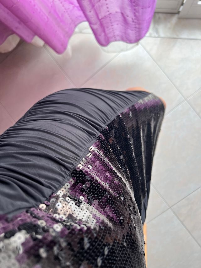 Abito drappeggiato con paillettes nero