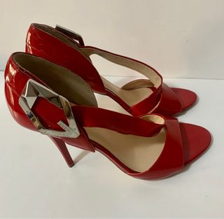 Sandalias de tacón, Guess 