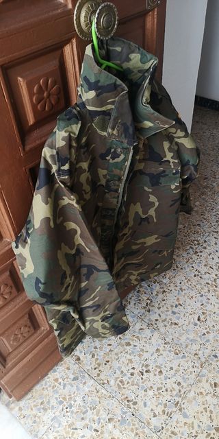 Chaquetón militar camuflaje