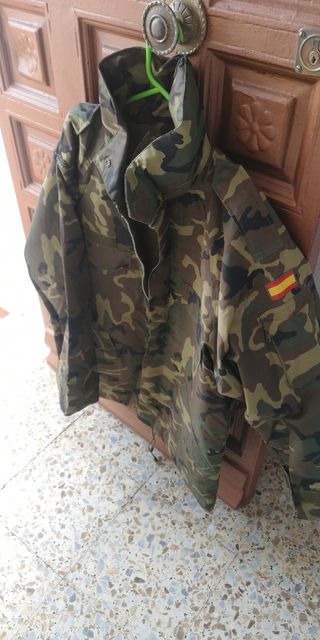 Chaquetón militar camuflaje