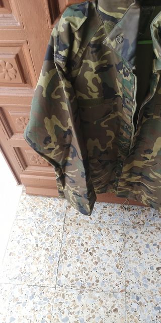 Chaquetón militar camuflaje