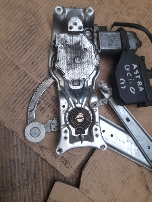 Elevalunas Delantero Izquierdo Opel Astra F / G