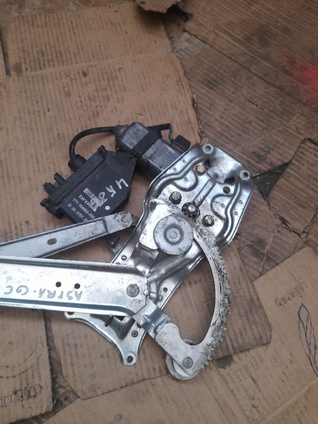 Elevalunas Delantero Izquierdo Opel Astra F / G