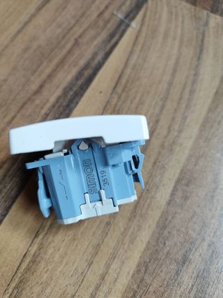 interruptor Simon 27