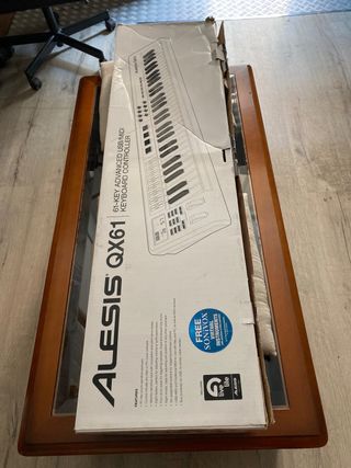 Tastiera MIDI Alesis QX61