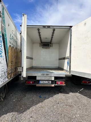 despiece nissan cabstar con caja frigorifica