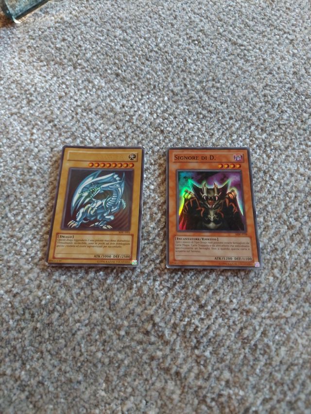Carte Yu-Gi-Oh! rare