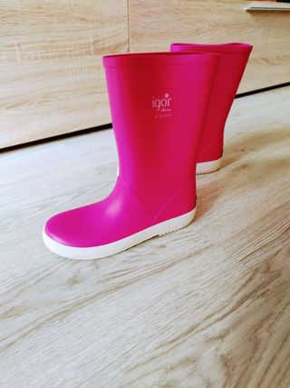 Botas de agua con solo dos usos. 