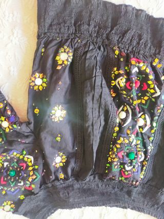 blusa abalorios