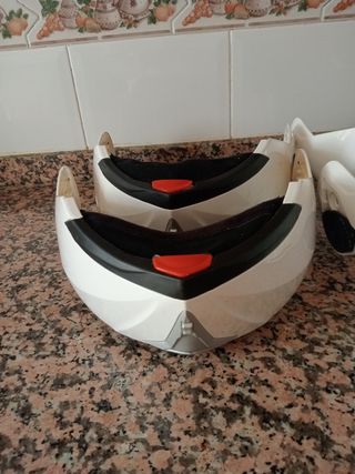 4. PROTECTORES DE CASCO TRIAL