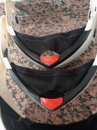 4. PROTECTORES DE CASCO TRIAL