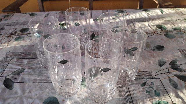 vasos tallados Klingerbrunn