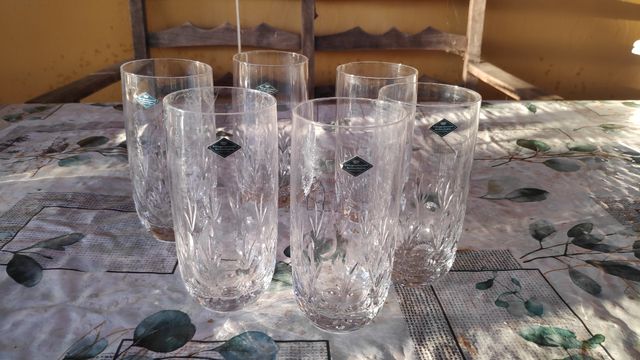 vasos tallados Klingerbrunn