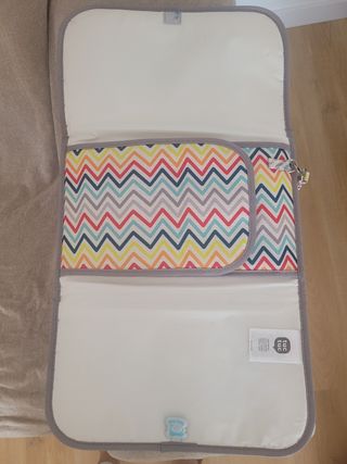 cambiador portátil y neceser TucTuc