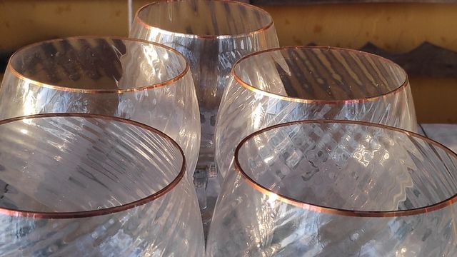 copa balón alta filete oro. 