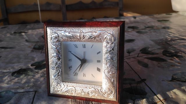 reloj despertador plata ley