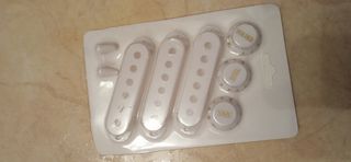 cobertores de pastillas y potenciómetros