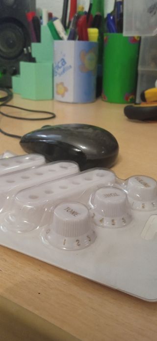 cobertores de pastillas y potenciómetros