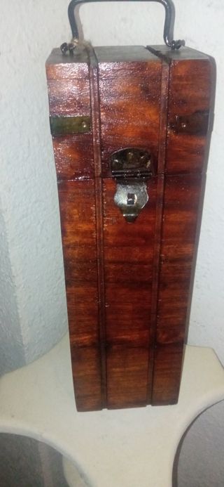 caja de madera especial para vino