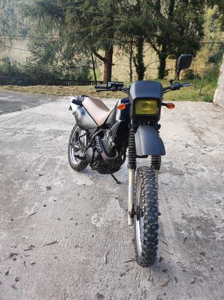 Yamaha xt350
