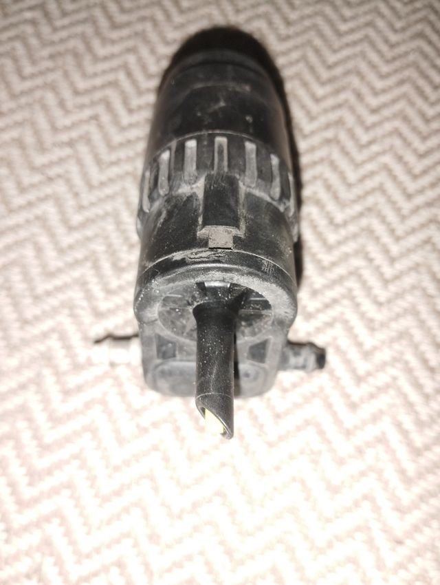 MOTOR BOTELLA LIMPIAPARABRISAS VOLKSWAGEN