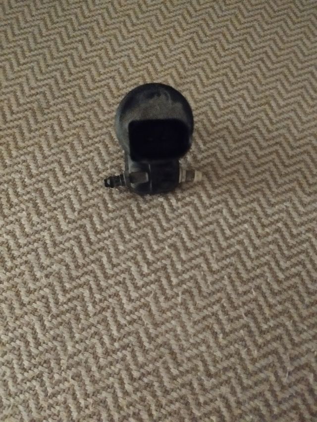 MOTOR BOTELLA LIMPIAPARABRISAS VOLKSWAGEN