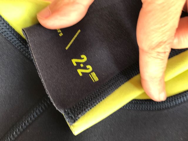 Traje neopreno surf corto niño talla 10-11  años
