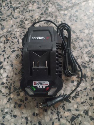 cargador 20 voltios  4,5ah  parkside
